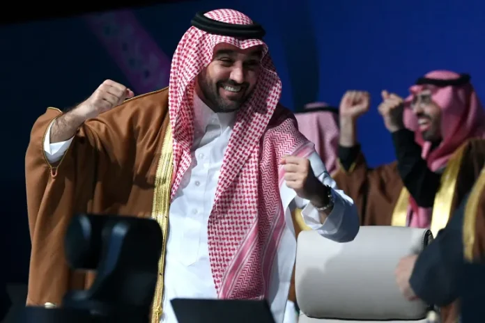 هل يقام مونديال السعودية في الشتاء؟